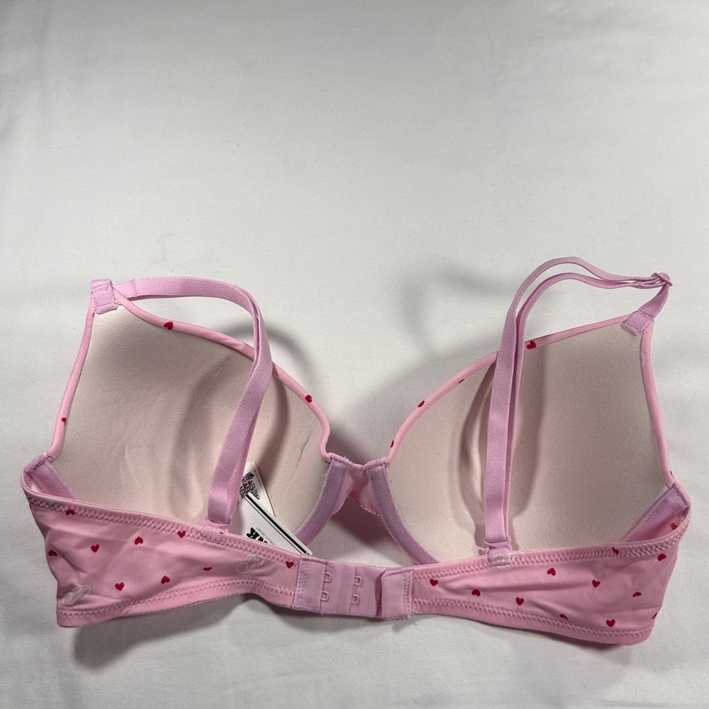 PINK Victoria's Secret Pink Bra with Red Heart Print - Picture 3 of 6